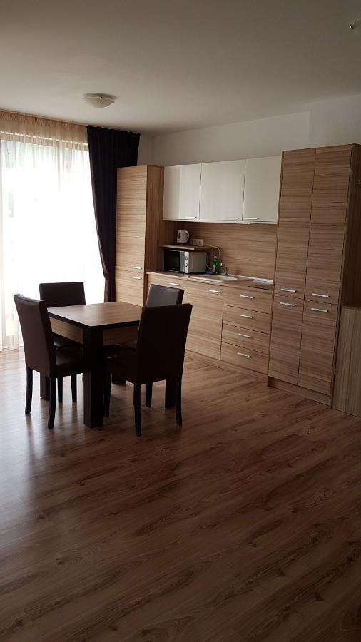 Millennium Apart Complex Aparthotel Sveti Vlas Bagian luar foto