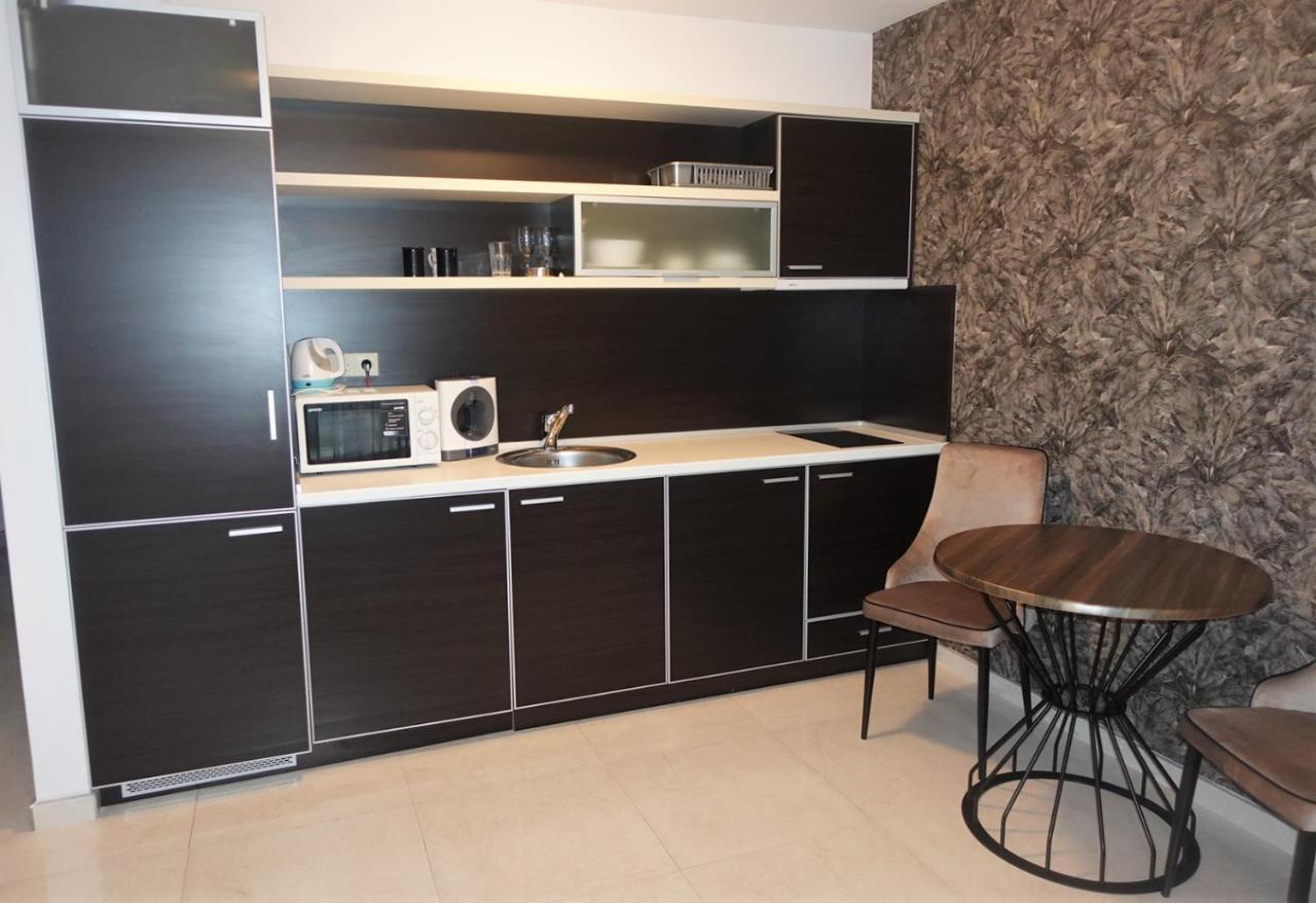 Millennium Apart Complex Aparthotel Sveti Vlas Bagian luar foto