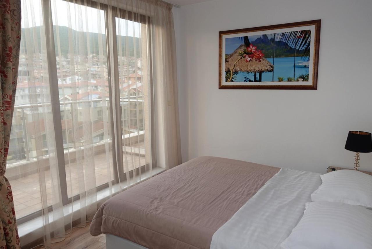 Millennium Apart Complex Aparthotel Sveti Vlas Bagian luar foto