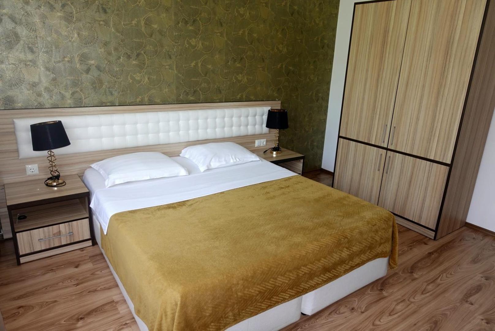 Millennium Apart Complex Aparthotel Sveti Vlas Bagian luar foto